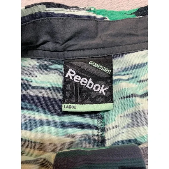 Vintage Reebok X Orchard Street Green‎ Abstract Camo Cargo Shorts Mens L 36 RARE